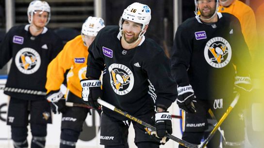 Zucker driven by 'joy of being out there' through toughest year taken at PPG Paints Arena (Penguins)